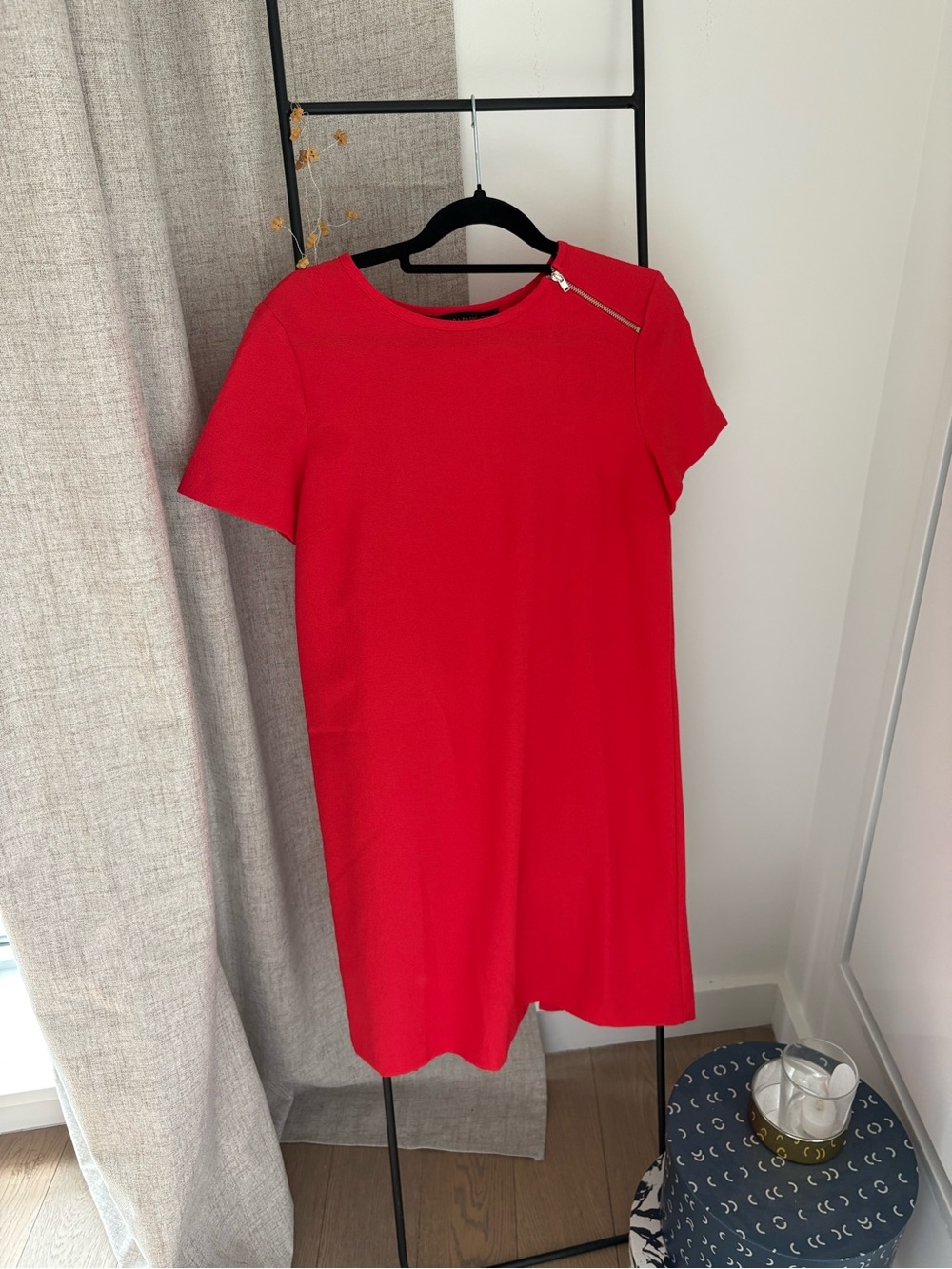 Zara Vibrant Red Short-Sleeve Mini Dress with Zip Detail